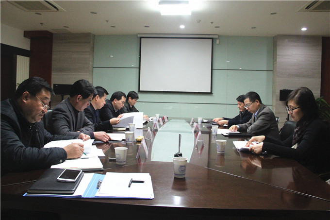 美高梅建设召开2014年领导班子民主生活会